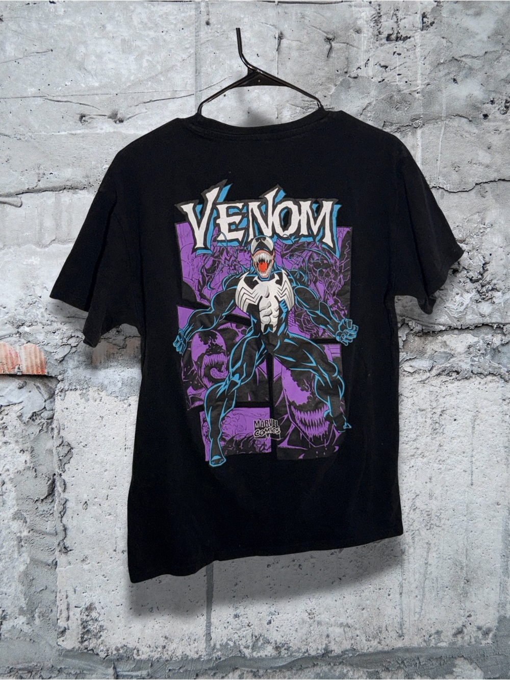 Venom Graphic Tee - Black Marvel Shirt